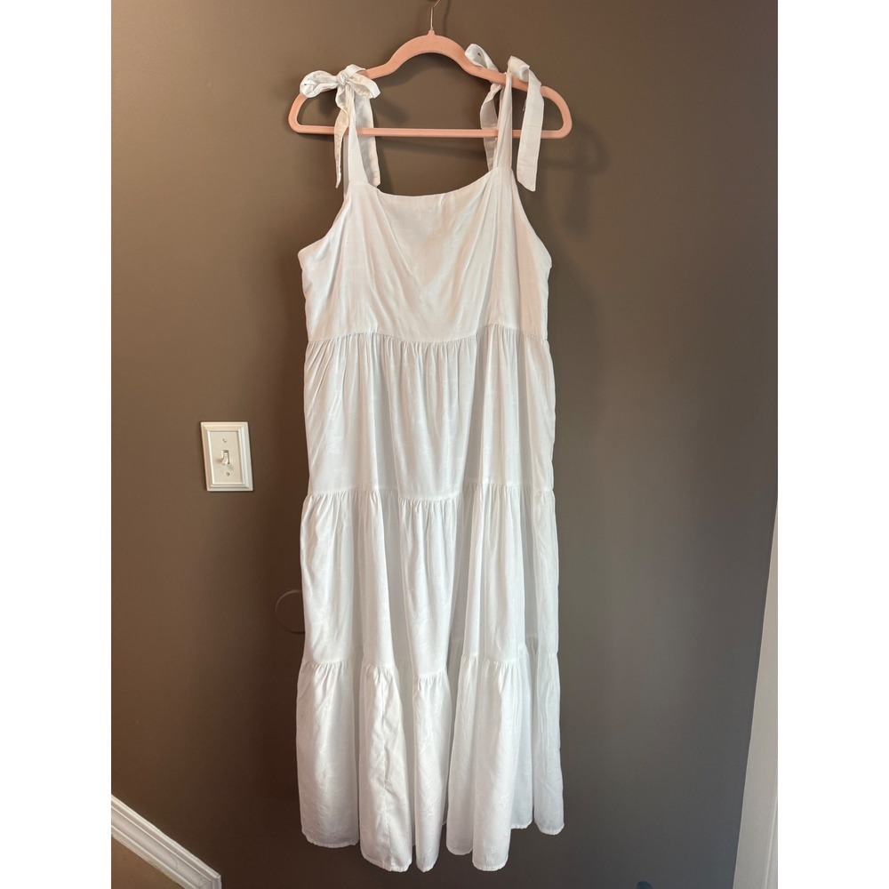 Label of Love White Starfish Textured Tiered Maxi Dress Tie Shoulder XL